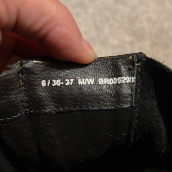 Born Black boots 6.5 - Picture 5 of 5